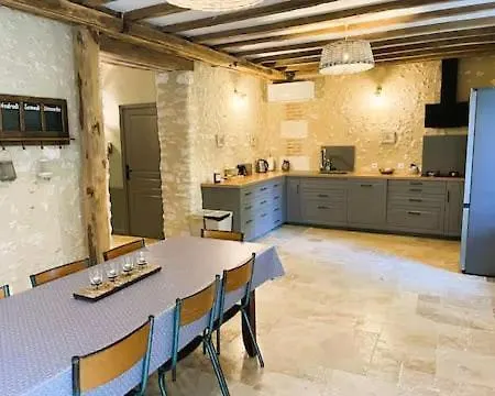 Le Chai De Peyssard, Piscine Chauffee. 4* Château-lʼÉvêque
